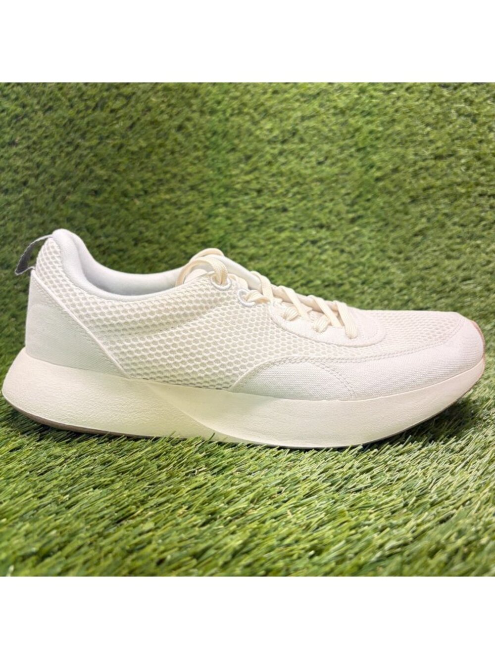 Allbirds Courier Womens Size 11 Natural White Athletic Running Shoes Sneakers